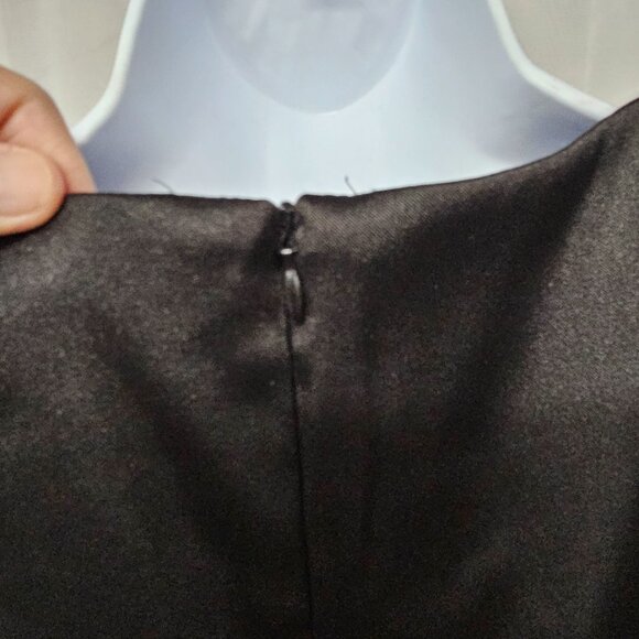 Connected Apparel Dress Black Satin Formal Sheath Ruffle Beaded Sleeveless 10 - Picture 4 of 8